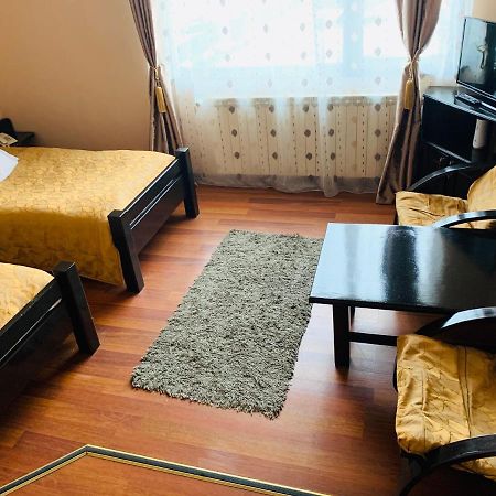 Motel Restaurant Lowe Дева Екстериор снимка